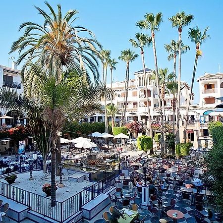 Apartment On The Plaza Alicante Bagian luar foto